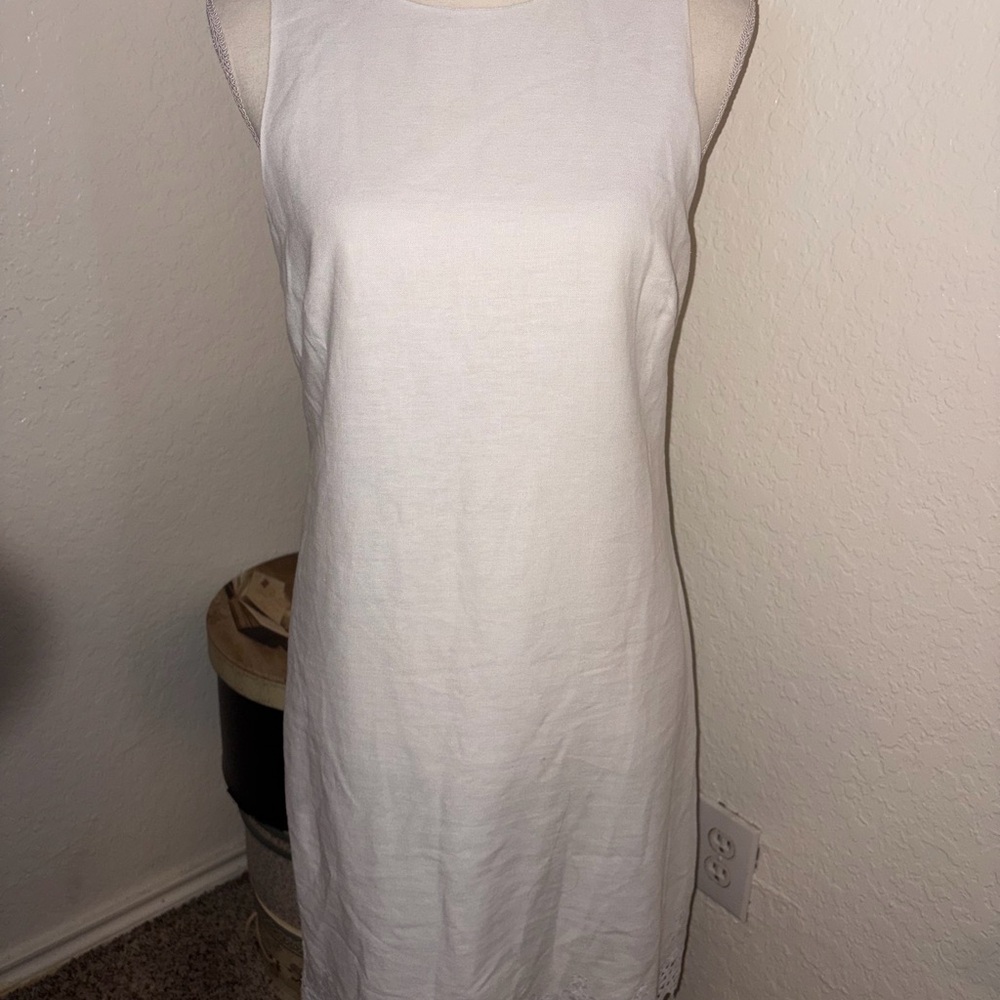 Vince Camuto White Sleeveless Mini Dress
